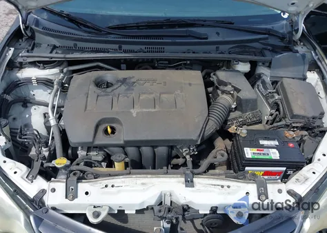 2015 Toyota Corolla Le Plus z USA, uszkodzony, nr VIN 2T1BURHE1FC357686